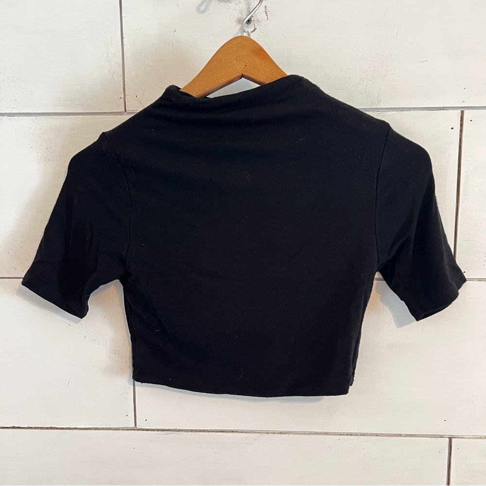 NAKED WARDROBE The Sweet T Crop Top. Size Small. - Picture 4 of 9